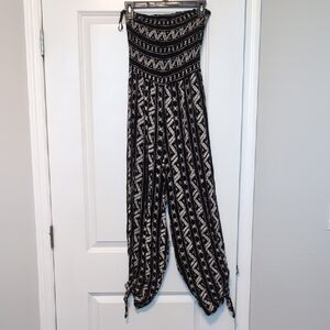 Urban Outfitters Black and White Geometric Romper